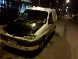 vendo camioneta  peugeot partner 2002